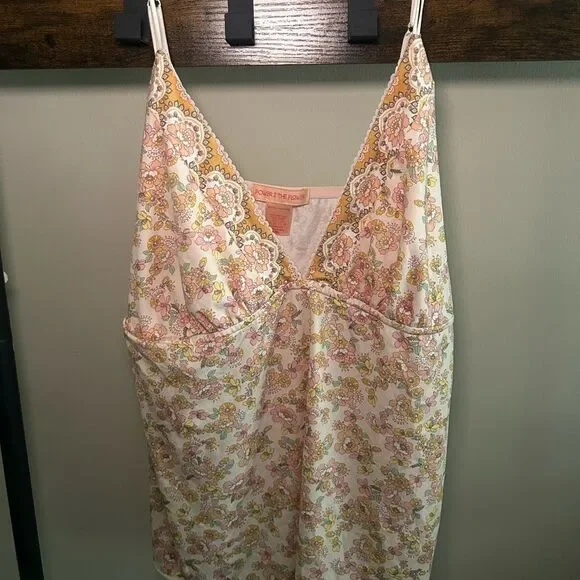 GREAT CONDITION Power 2 The Flower Floral Tank Size XL - Picture 1 of 4